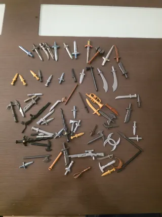 Lote de armas Playmobil apartir de 0,20 unidad