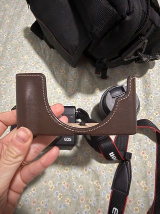 Canon EOS M100 + Objetivo 15-45mm