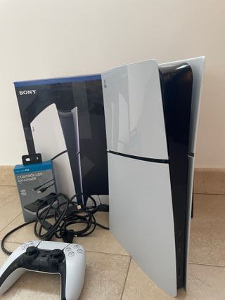 PS5 Slim 1TB 2024 - Como Nueva