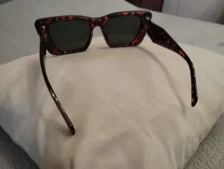 Occhiali da sole quadrati tartaruga