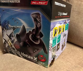 Thrustmaster T.Flight Hotas X per PC e PS3, scatola danneggiata