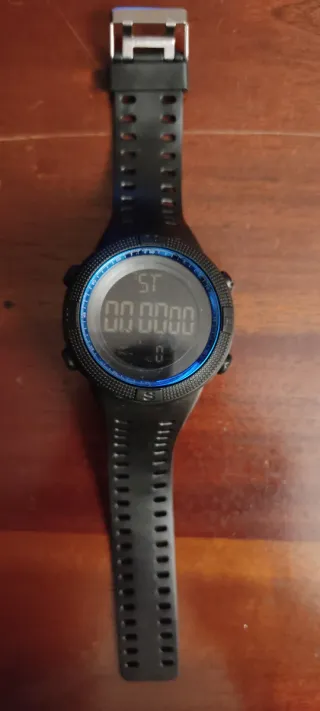 Reloj Digital Negro y Azul