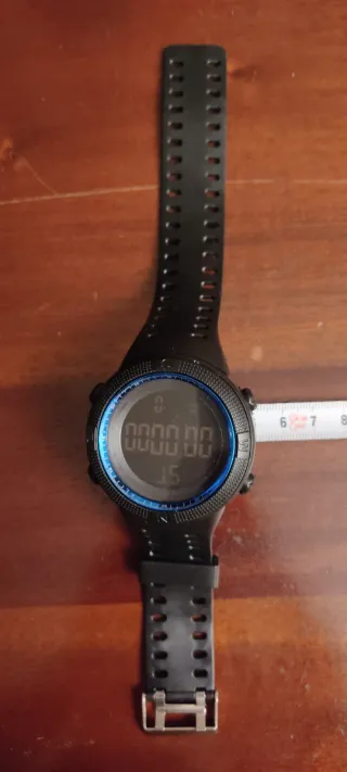 Reloj Digital Negro y Azul