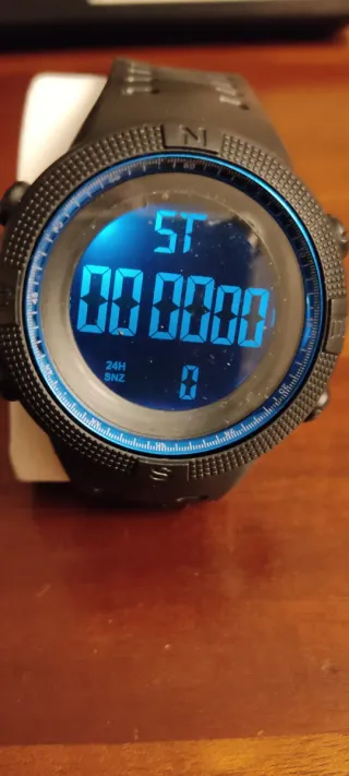 Reloj Digital Negro y Azul