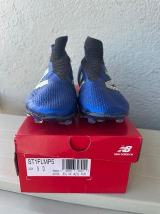 Zapatillas fútbol New Balance Tekela Talla 42.5