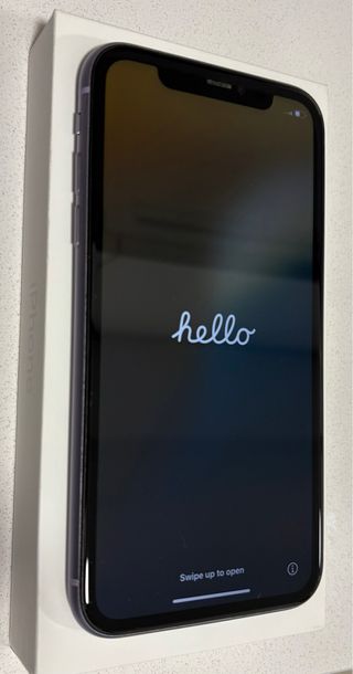 iPhone 11 morado impecable