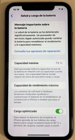 iPhone 11 morado impecable