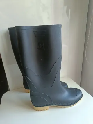 Botas de agua altas Venus negras