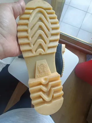 Botas de agua altas Venus negras