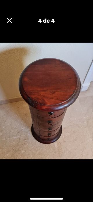 Mueble auxiliar redondo de madera