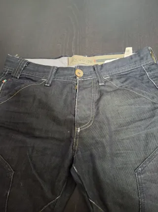 Pantalón vaquero Jack & Jones negro T.32