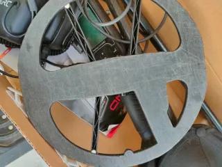 Detector Metales Nokta Makro Legend con accesorios