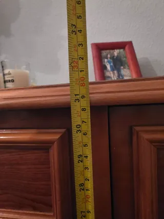 Cómoda vintage de madera  de 5 cajones