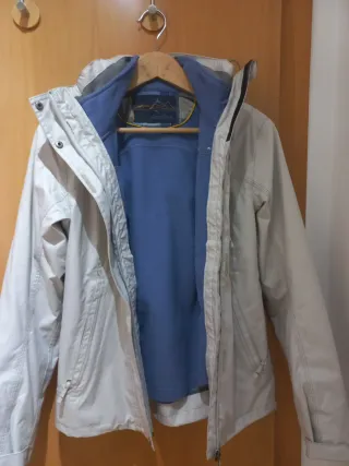 Cazadora Quechua Mujer Beige Montaña/Nieve