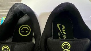 Nike Winflo 10 gris/amarillo