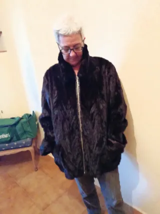 Chaquetón de piel auténtica