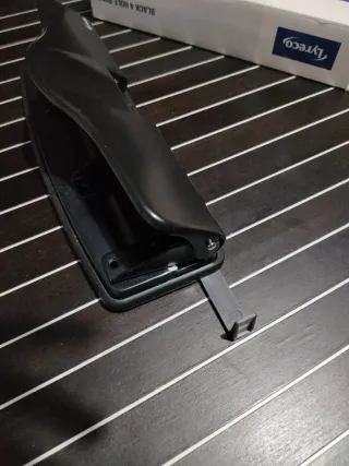 Taladro de oficina Lyreco 4 agujeros