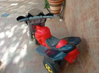 Moto Eléctrica Infantil 3 Ruedas
