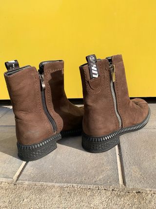 Zapatos de envierno botas de mujer botines nuevas