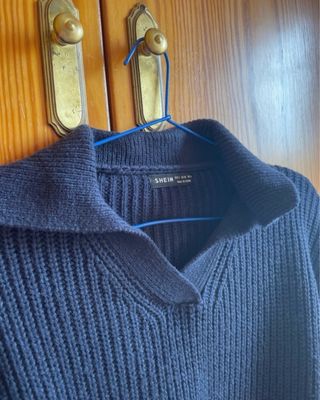 Jersey SHEIN azul talla XS