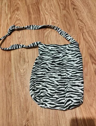 Bolso hecho a mano con Estampado cebra