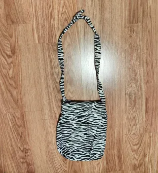 Bolso hecho a mano con Estampado cebra