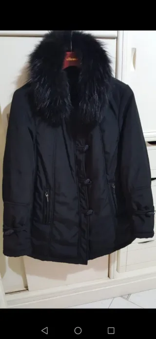 Giubbotto donna nero Ellessee con pelliccia