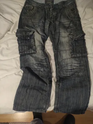 Pantalones cargo vaqueros hombre