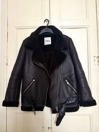 Cazadora borreguillo Zara Talla S