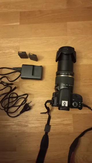 Canon EOS 100D + Tamron 18-270mm