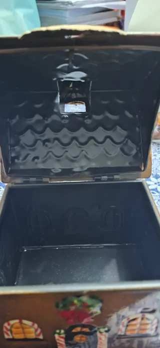 Casette natalizie in metallo