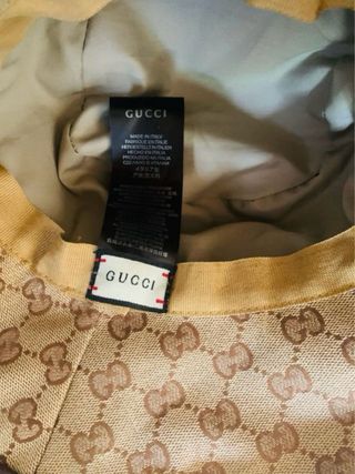 Cappello in tela Gucci beige con stampa GG