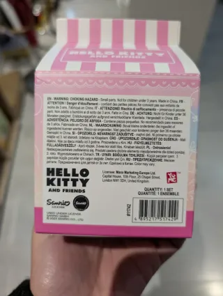 My Melody Porta memo Hello Kitty Party Time