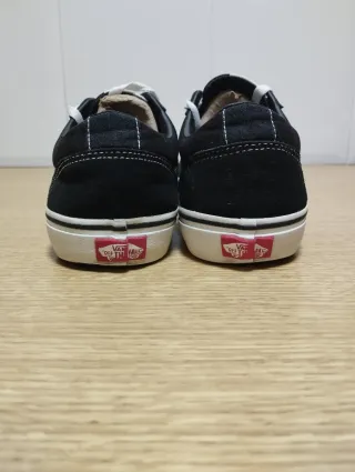 Zapatillas Vans T-44 buen estado