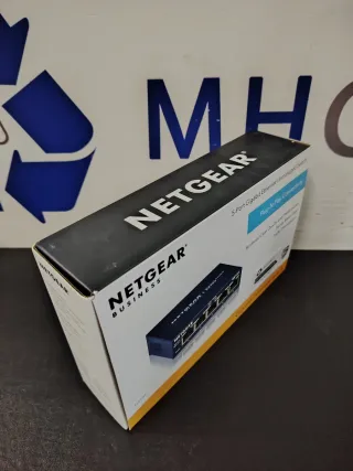 Netgear GS105 Switch Gigabit 5 Puertos