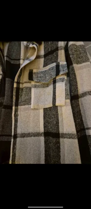 Chaqueta cuadros SHEIN hombre