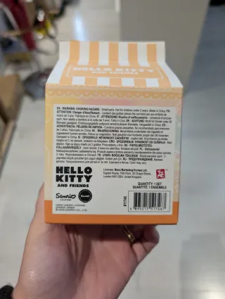 Porta memo Pompompurin Hello Kitty Party Time