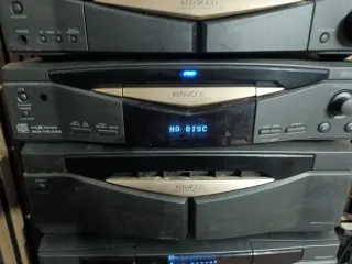 Equipo de música Kenwood 5 piezas