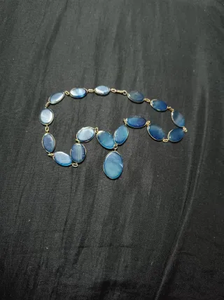 Collar piedras cristal azul y oro