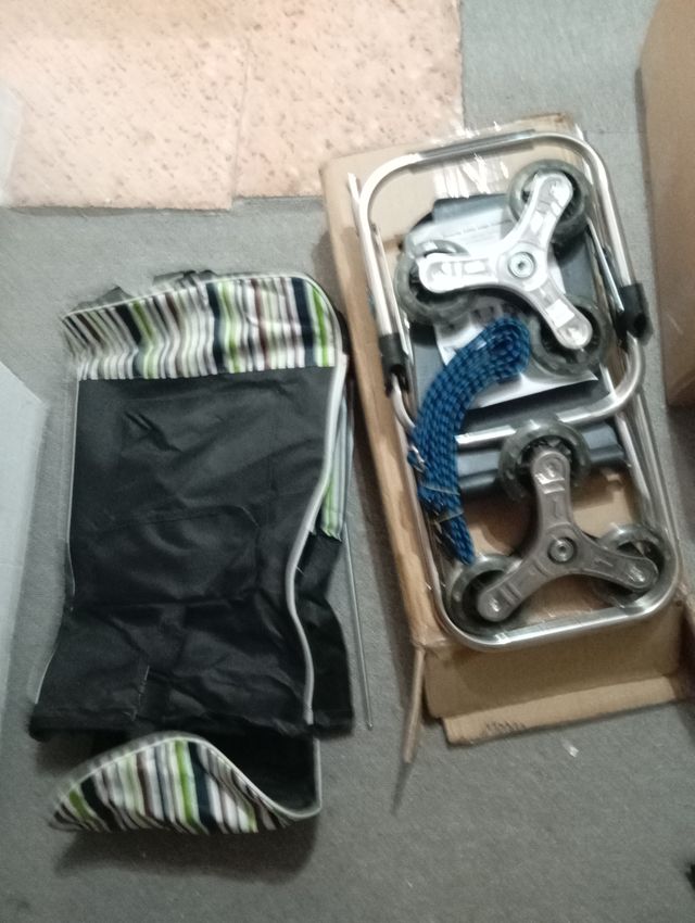 Carrello della spesa pieghevole con ruote