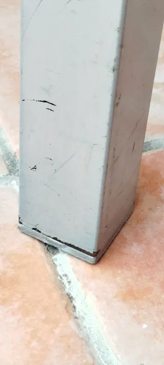 Mesa de cocina cristal y metal