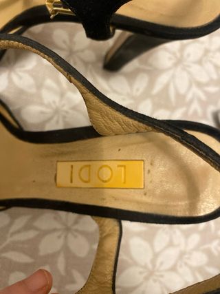 Zapatos de tacón negros