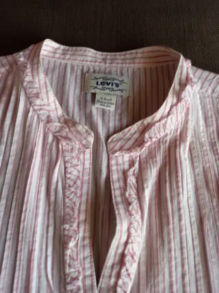Blusa Levi's con rayas