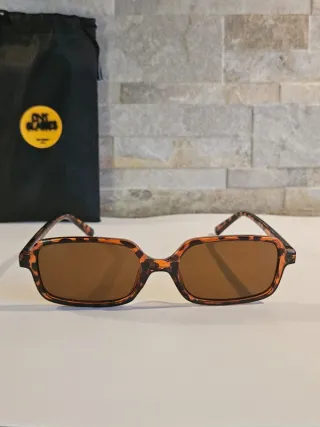 Occhiali da sole squadrati effetto tartarugato