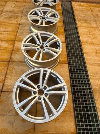 Llantas Audi S3 8V 8”x18” et46