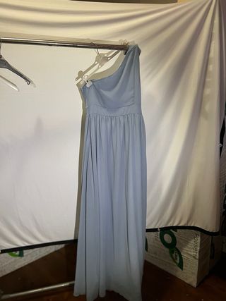 Elegante vestito azzurro lungo