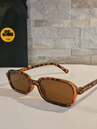 Occhiali da sole effetto tartarugato