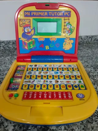 Mi Primer Ordenador PC Juguete Amarillo