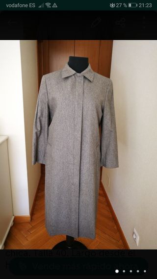 Abrigo Massimo Dutti. tipo guardapolvos.Largo 106c