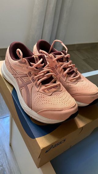 Zapatillas Asics rosas talla 39